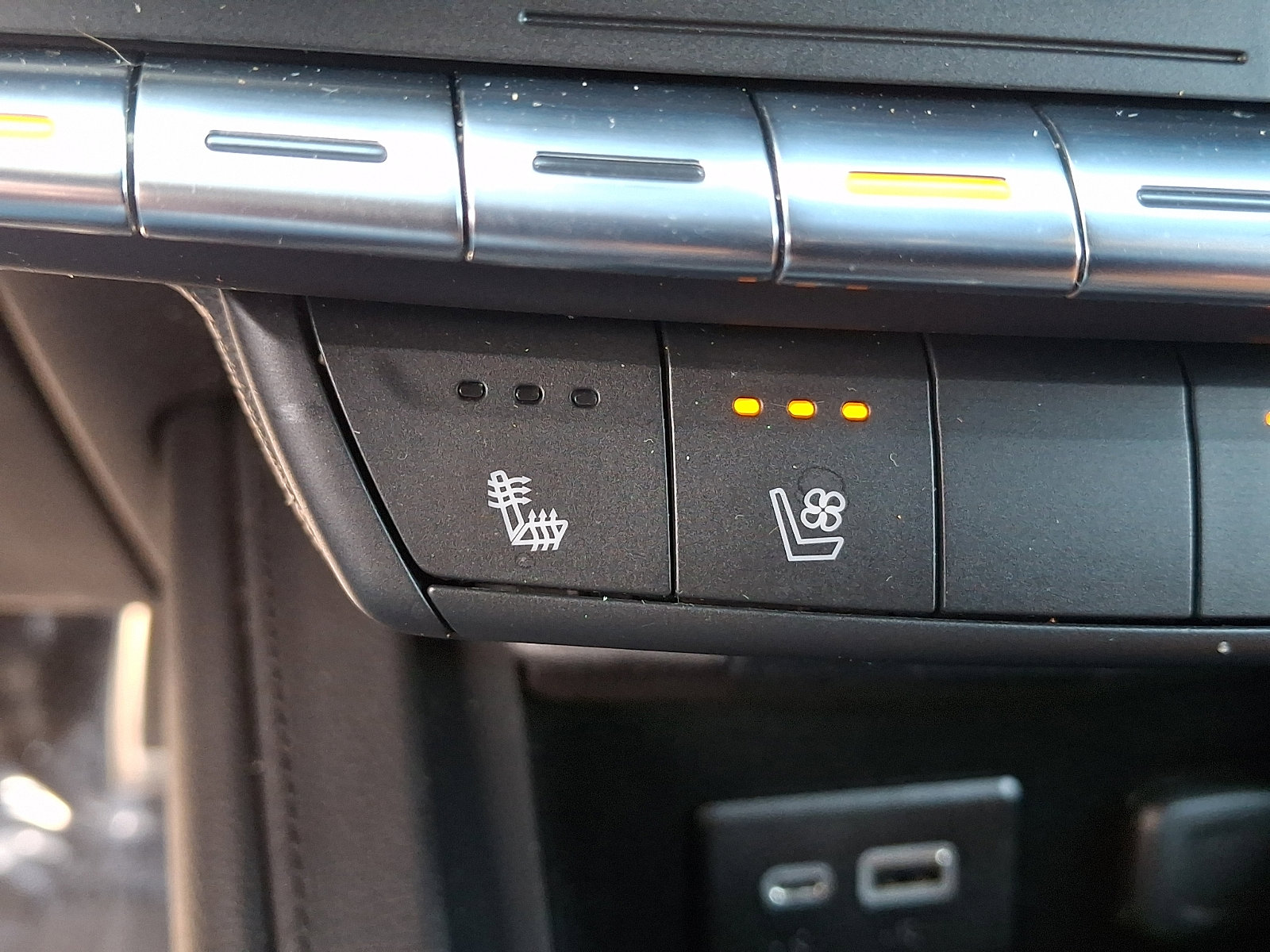 Used 2019 Cadillac XT4 Sport image 26