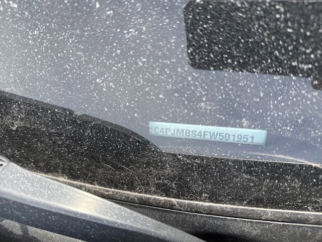 Used 2015 Jeep Cherokee Trailhawk w/ Comfort/Convenience Group image 25