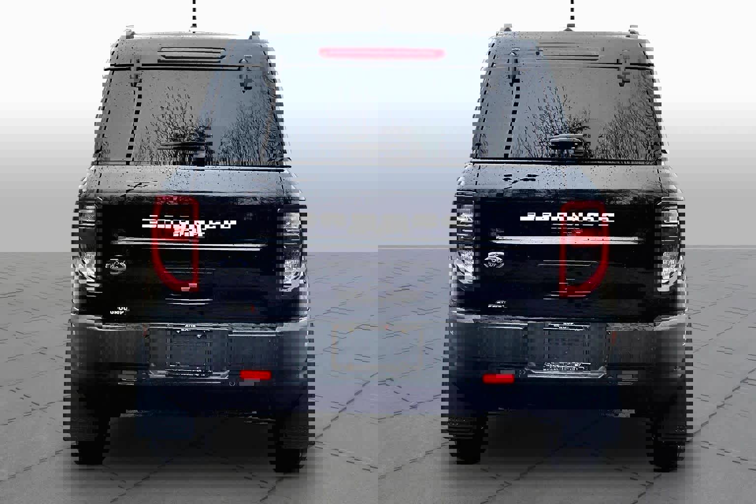 Used 2023 Ford Bronco Sport Outer Banks w/ Tech Package AWD/4WD image 5