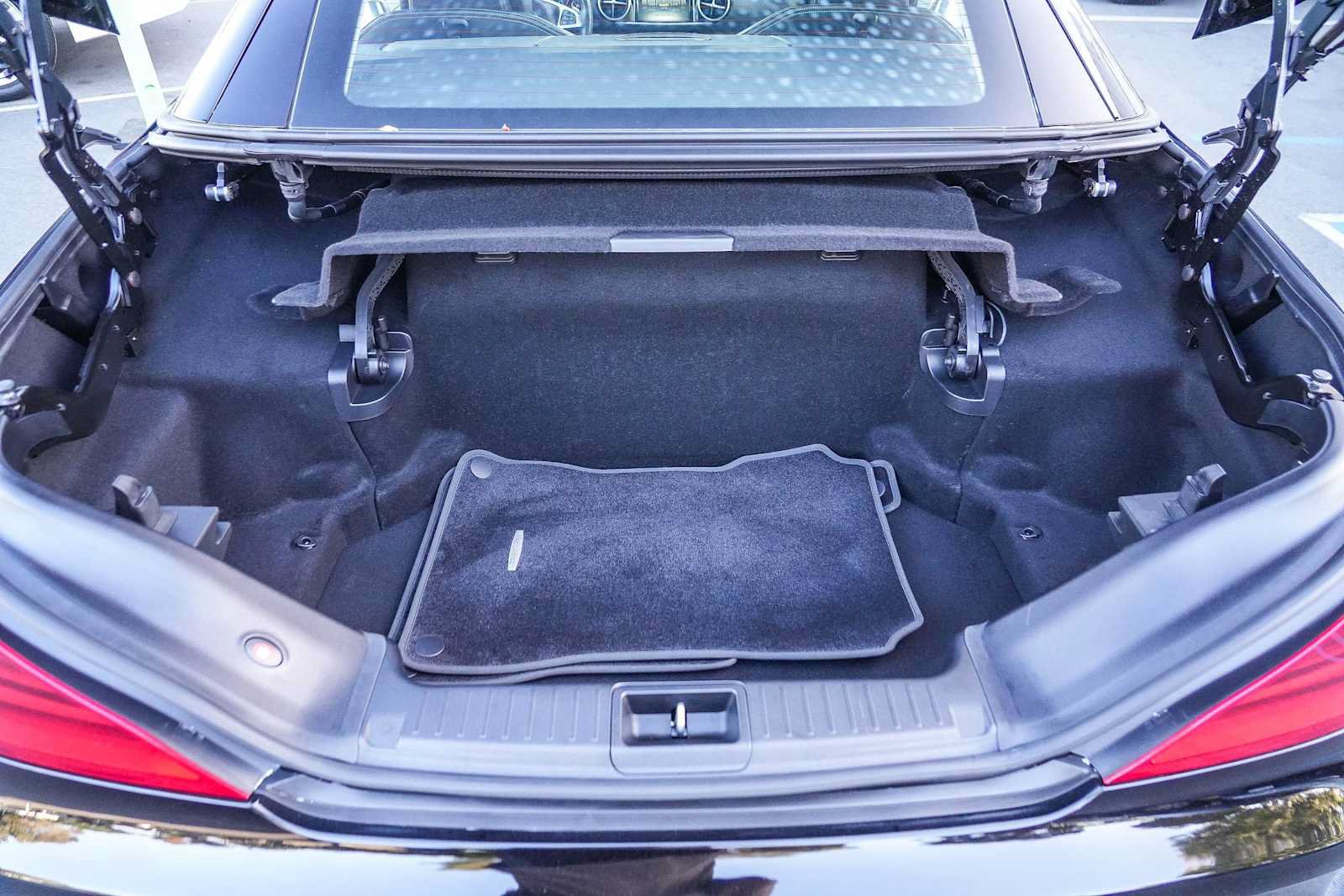 Used 2019 Mercedes-Benz SL 450 image 25