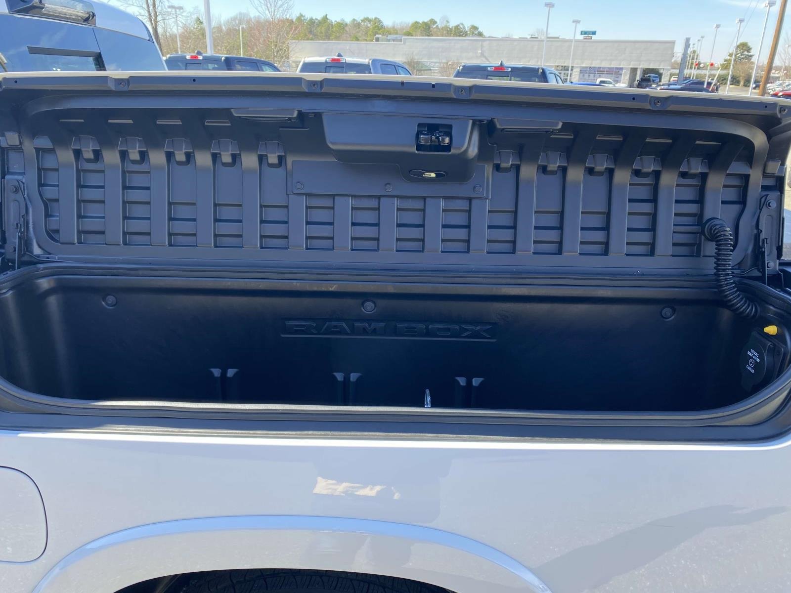 New 2025 RAM 1500 Limited image 8