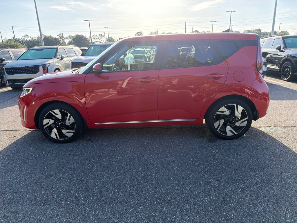 Certified 2024 Kia Soul GT-Line w/ Option Group 020 FWD image 8