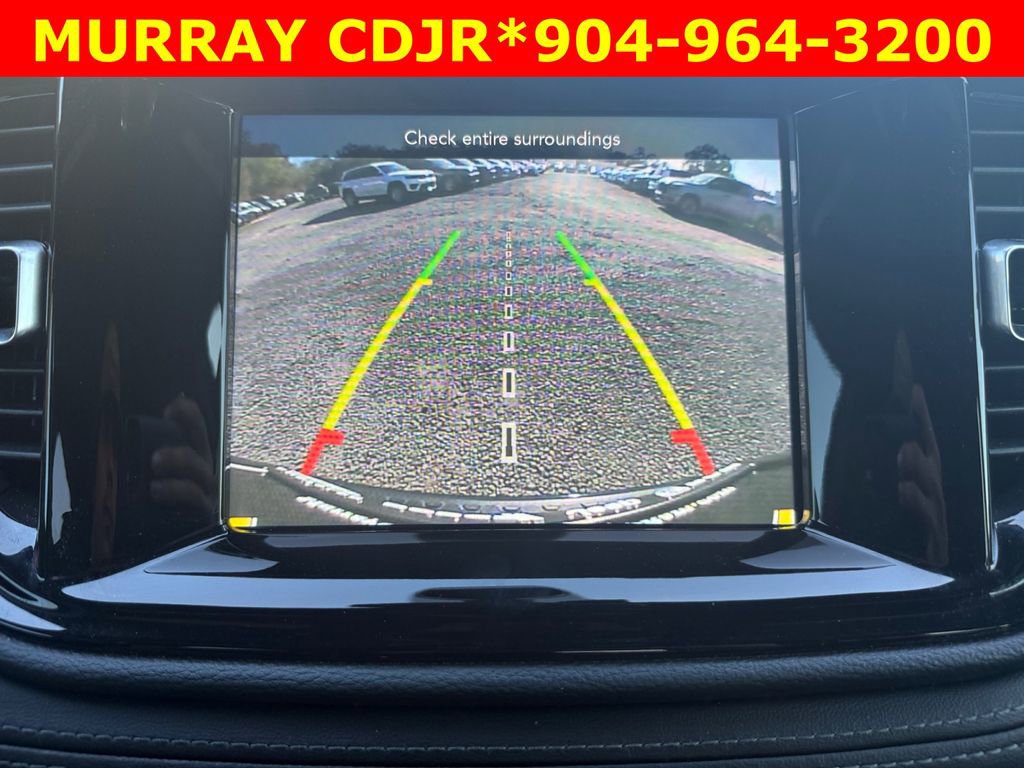 Certified 2024 Dodge Durango SXT w/ 3rd Row Seating Group image 32