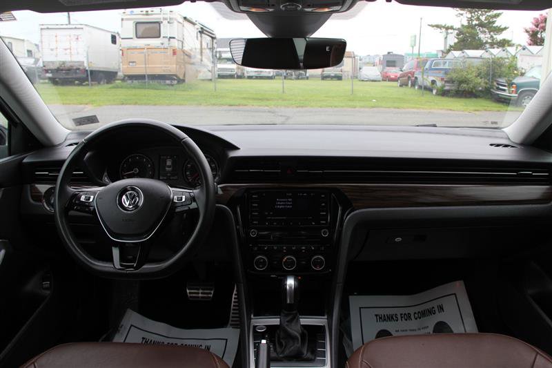 Used 2022 Volkswagen Passat 2.0T FWD image 26