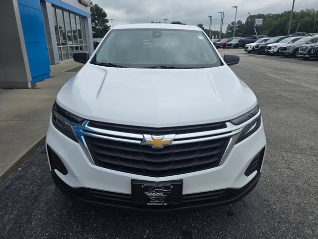 Used 2024 Chevrolet Equinox LS w/ LS Convenience Package AWD/4WD image 8