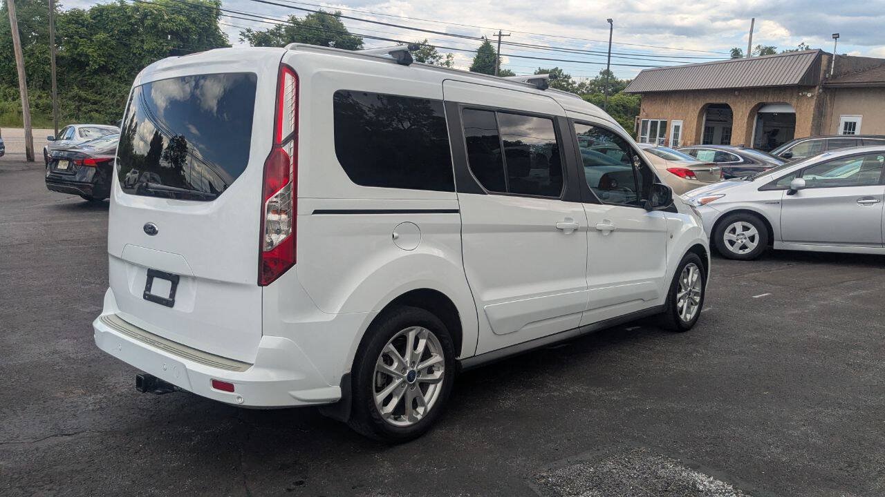 Used 2016 Ford Transit Connect Titanium FWD image 14