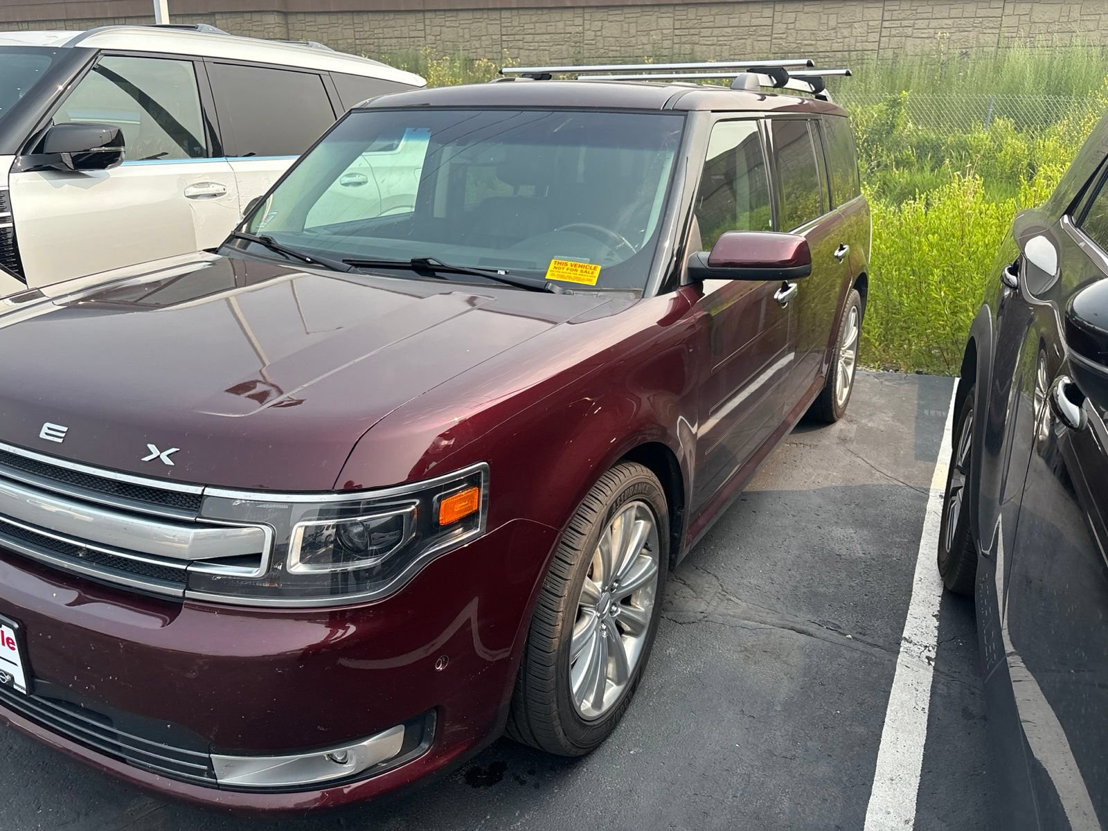 Used 2018 Ford Flex Limited w/ Equipment Group 303A AWD/4WD image 2