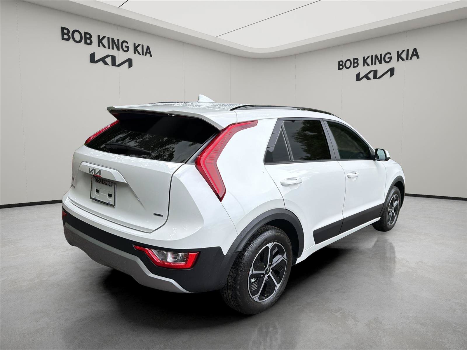 New 2026 Kia Niro LX FWD image 5