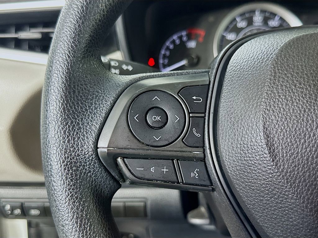 Used 2022 Toyota Corolla LE FWD image 20