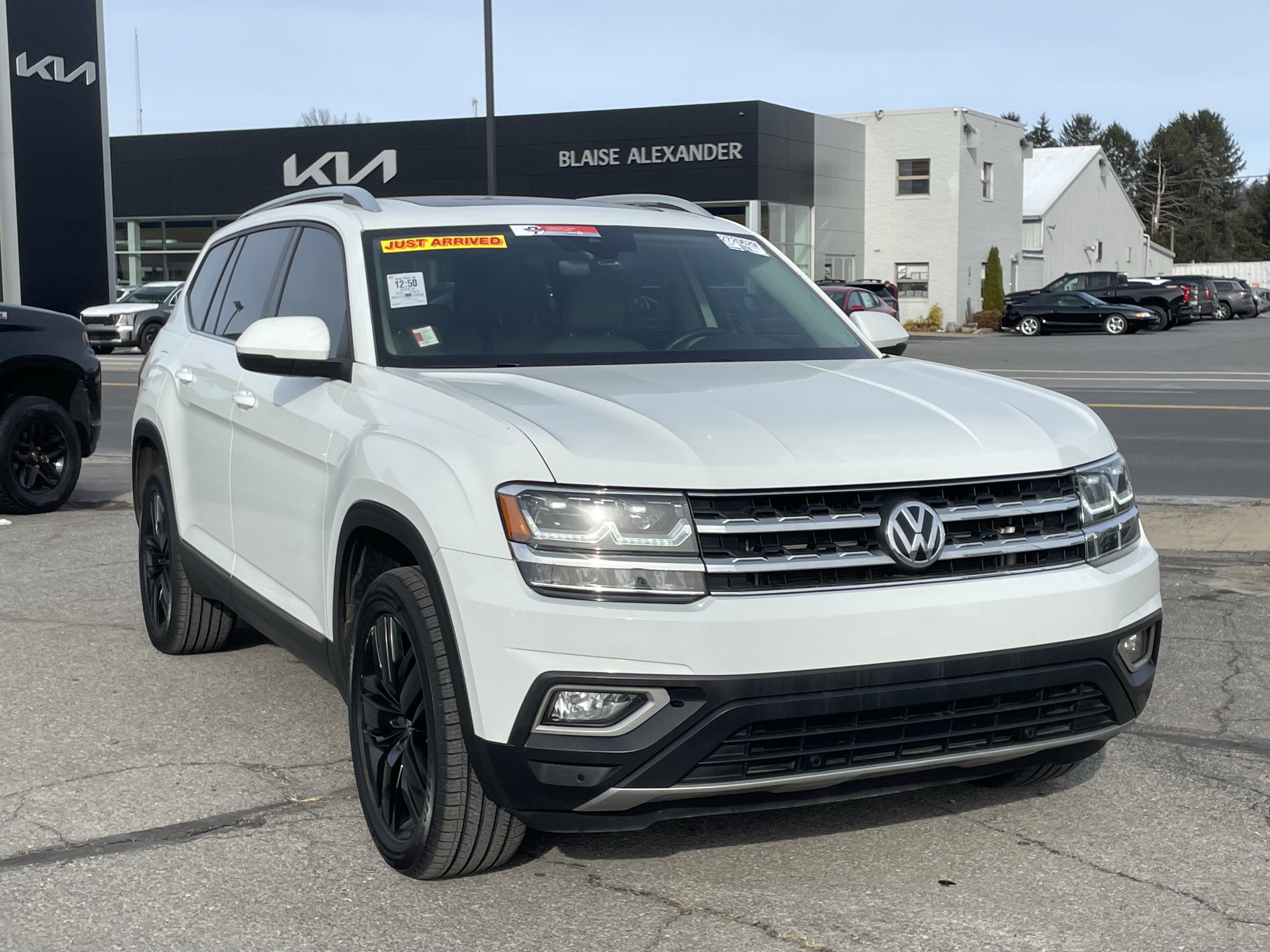 Used 2019 Volkswagen Atlas SEL image 1