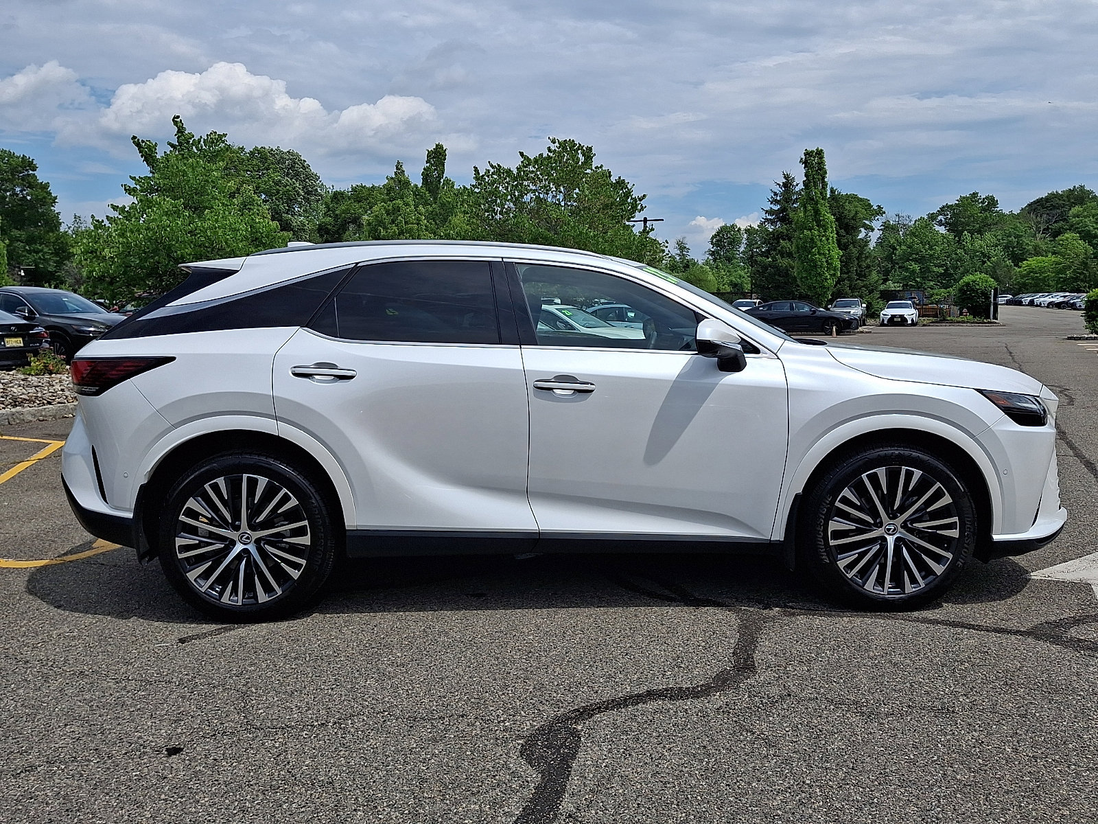 Certified 2023 Lexus RX 350 Premium Plus w/ Accessory Package AWD/4WD image 8