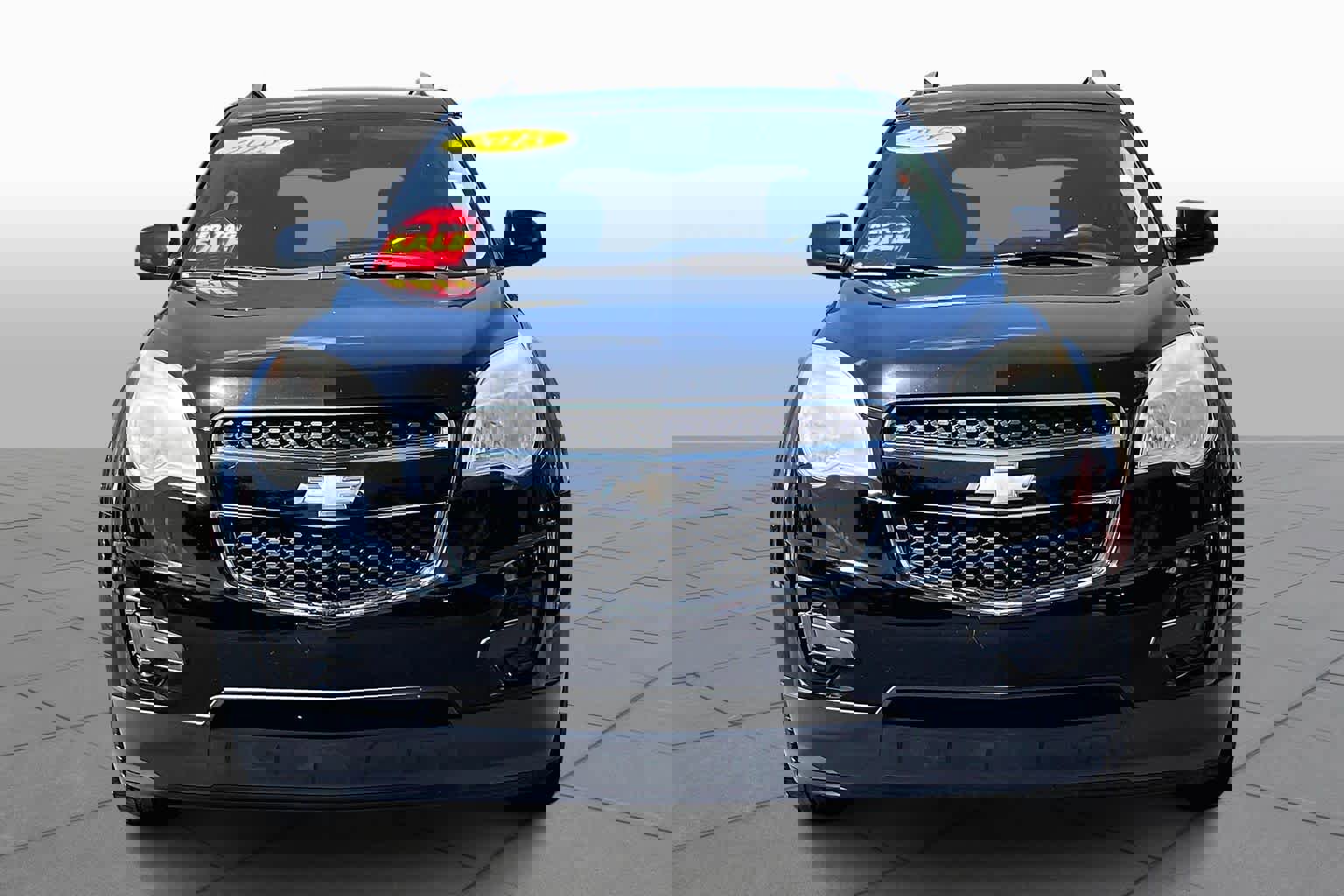 Used 2015 Chevrolet Equinox LT w/ Driver Convenience Package image 4