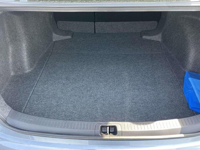 Used 2026 Toyota Corolla LE image 8