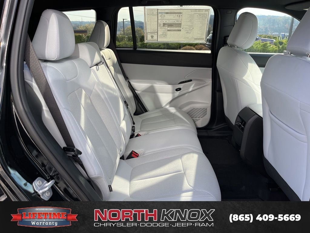 New 2026 Jeep Cherokee Laredo image 20