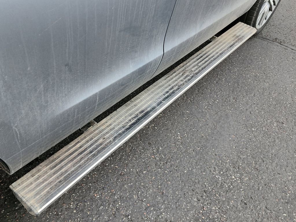 Used 2022 Ford Expedition Limited image 14