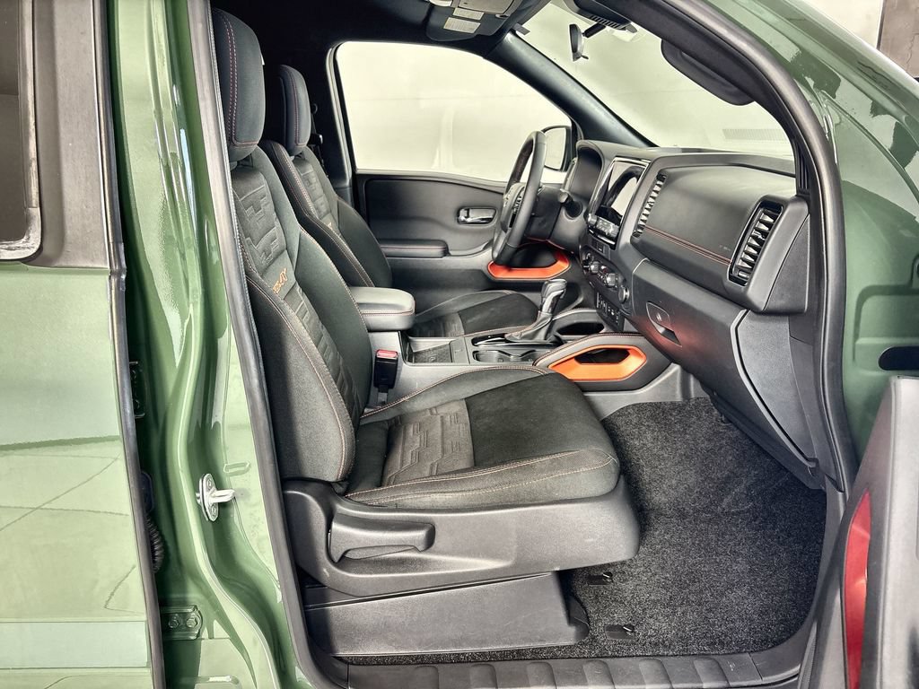 Used 2023 Nissan Frontier PRO-4X w/ Pro Convenience Package AWD/4WD image 25