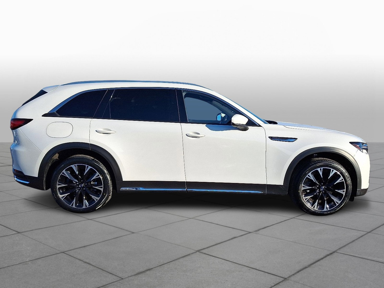 Certified 2024 MAZDA CX-90 Plug-In Hybrid w/ Premium Plus image 8