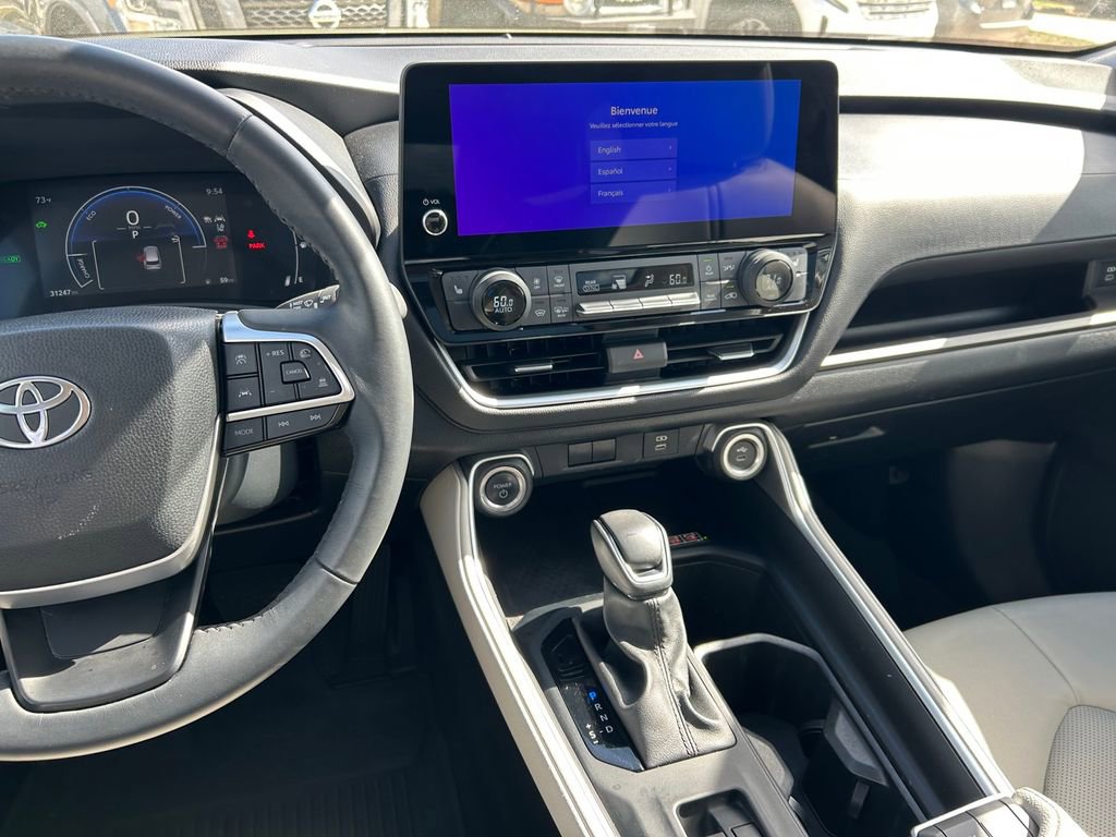 Used 2024 Toyota Grand Highlander XLE image 20