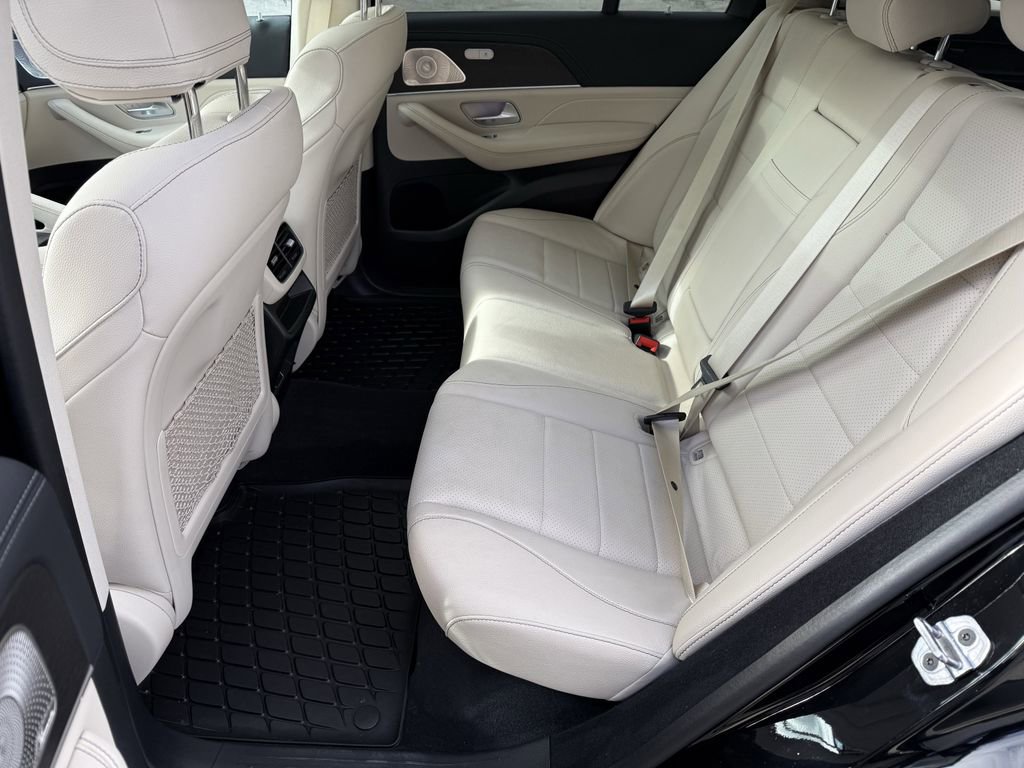 Used 2024 Mercedes-Benz GLE 450 4MATIC image 11