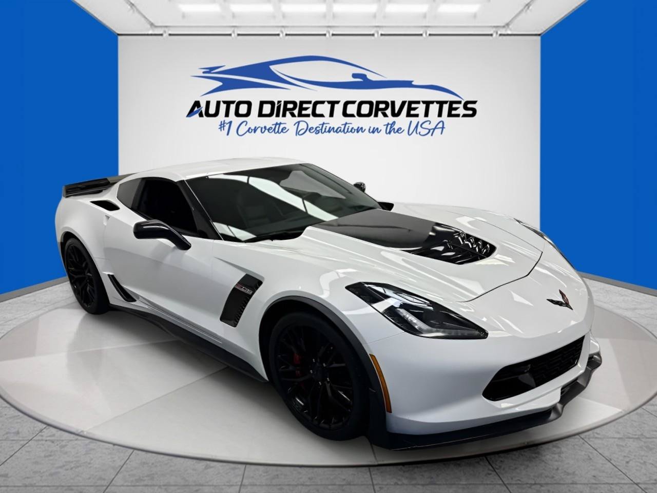 Used 2017 Chevrolet Corvette Z06 w/ Z07 Performance Package RWD image 32