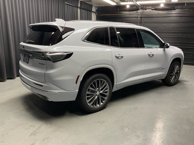 New 2026 Buick Enclave Avenir w/ Super Cruise Package AWD/4WD image 10