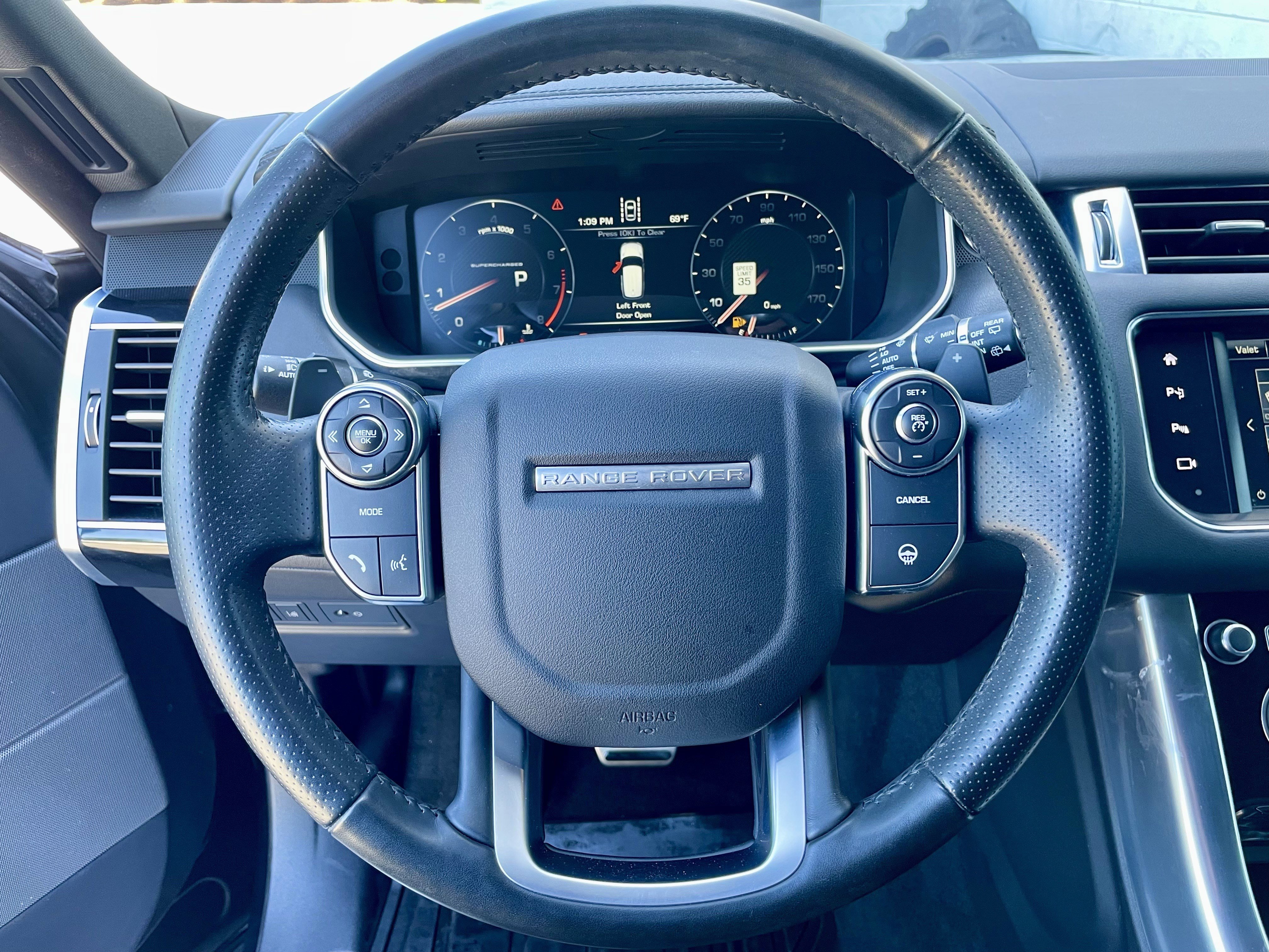 Used 2016 Land Rover Range Rover Sport Supercharged AWD/4WD image 21