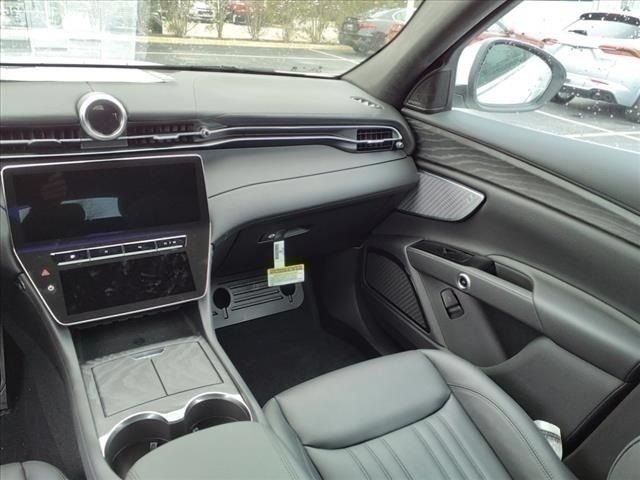 Used 2023 Maserati Grecale GT AWD/4WD image 18