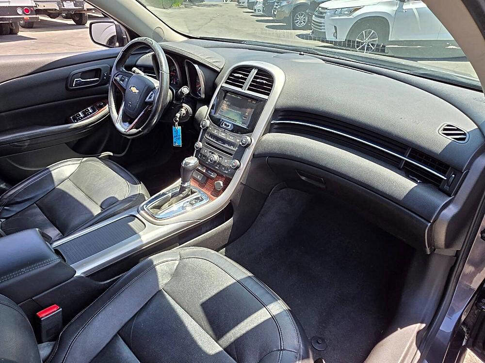 Used 2013 Chevrolet Malibu LTZ image 12