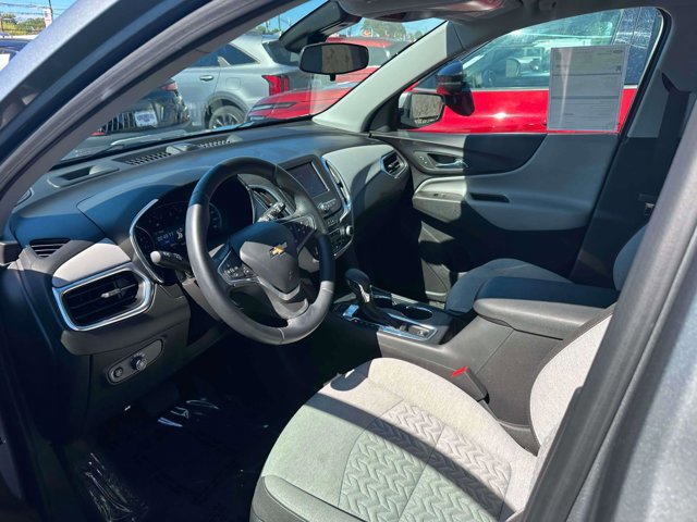 Used 2023 Chevrolet Equinox LT w/ Driver Convenience Package image 15