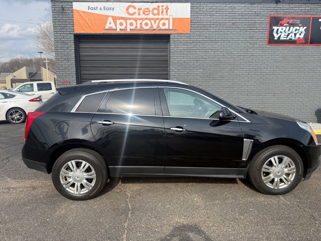 Used 2016 Cadillac SRX Luxury image 8