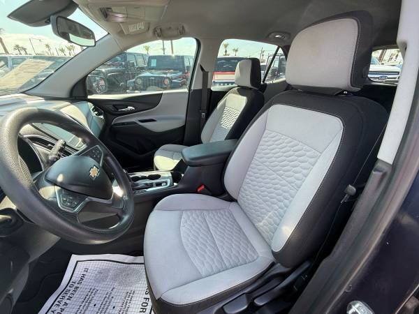 Used 2019 Chevrolet Equinox LS FWD image 13