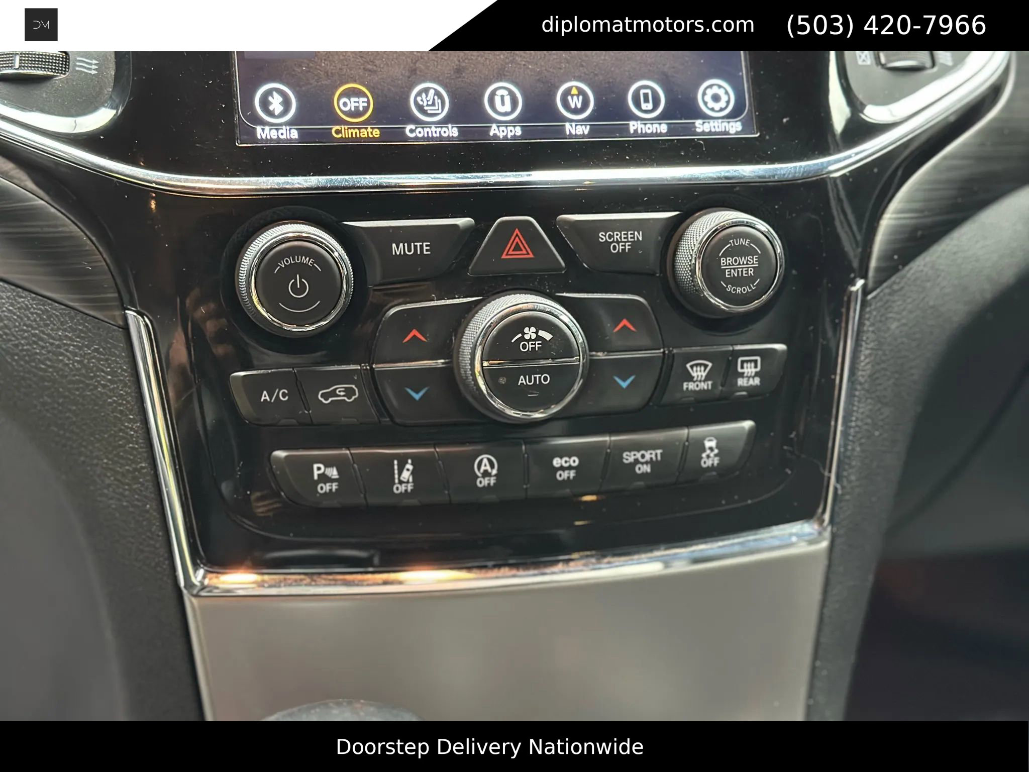 Used 2021 Jeep Grand Cherokee Laredo X image 27