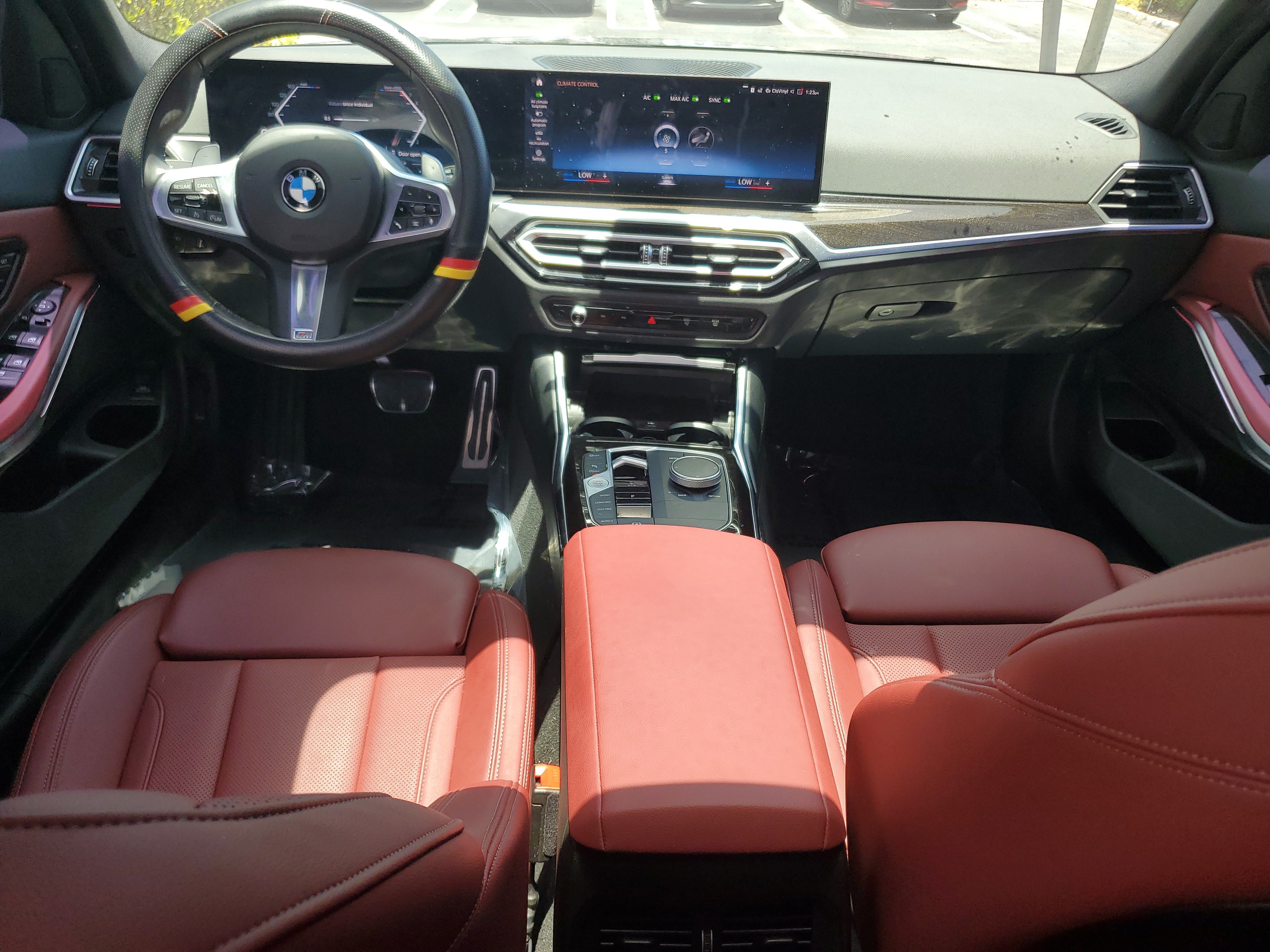 Used 2024 BMW 330i Sedan w/ M Sport Package RWD image 15