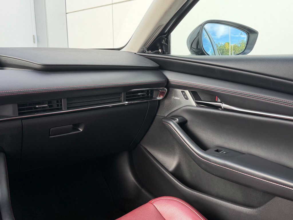 Used 2023 MAZDA MAZDA3 s FWD image 26