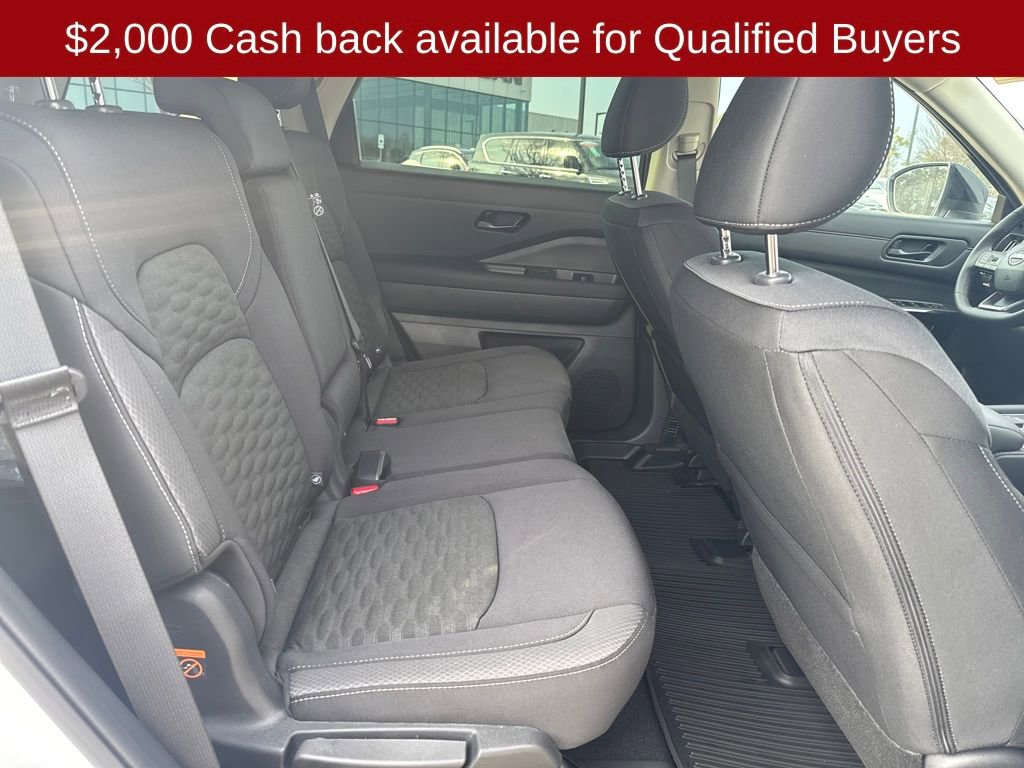 New 2026 Nissan Pathfinder SV image 40