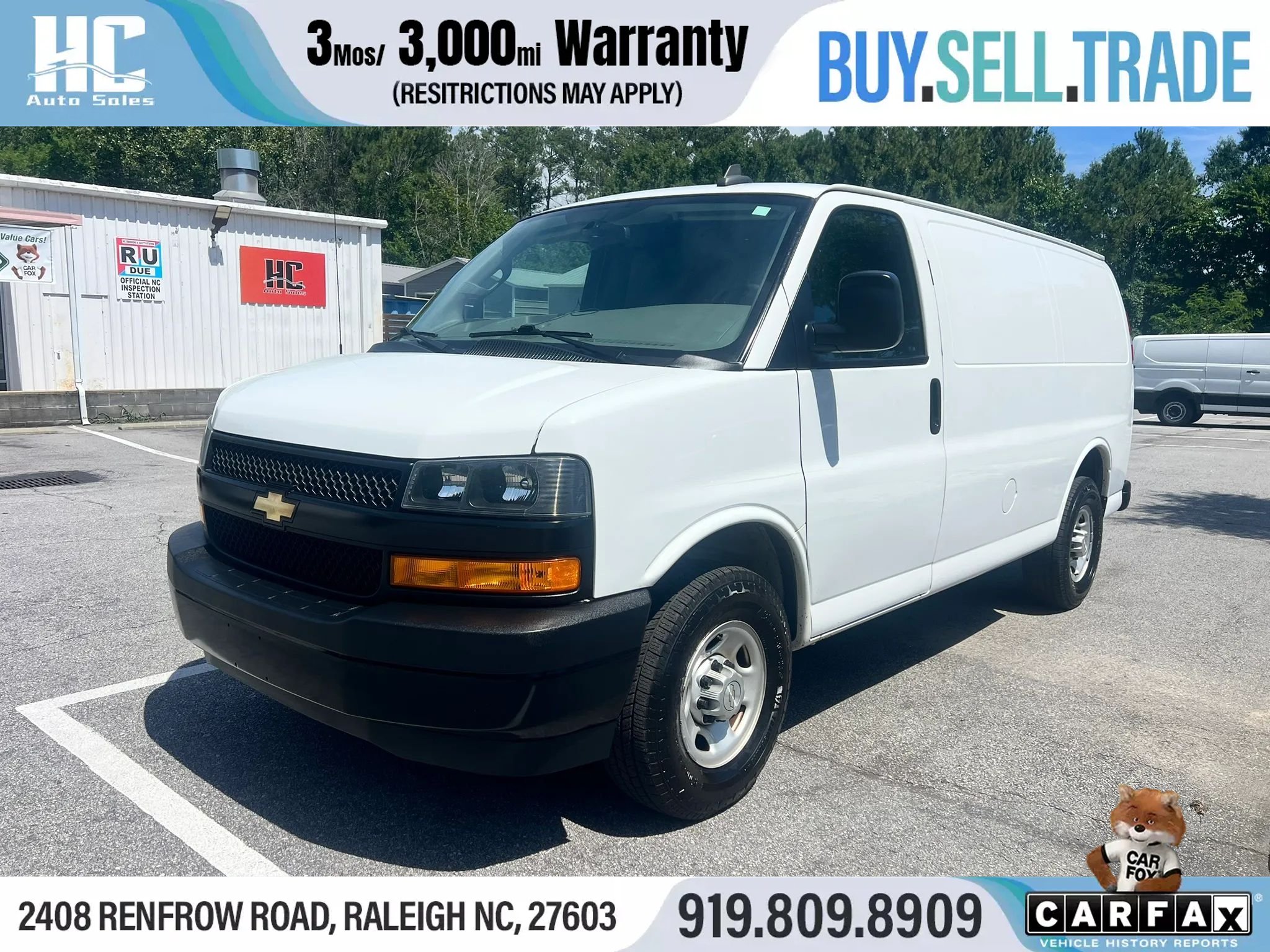 Used 2021 Chevrolet Express 2500 RWD image 1