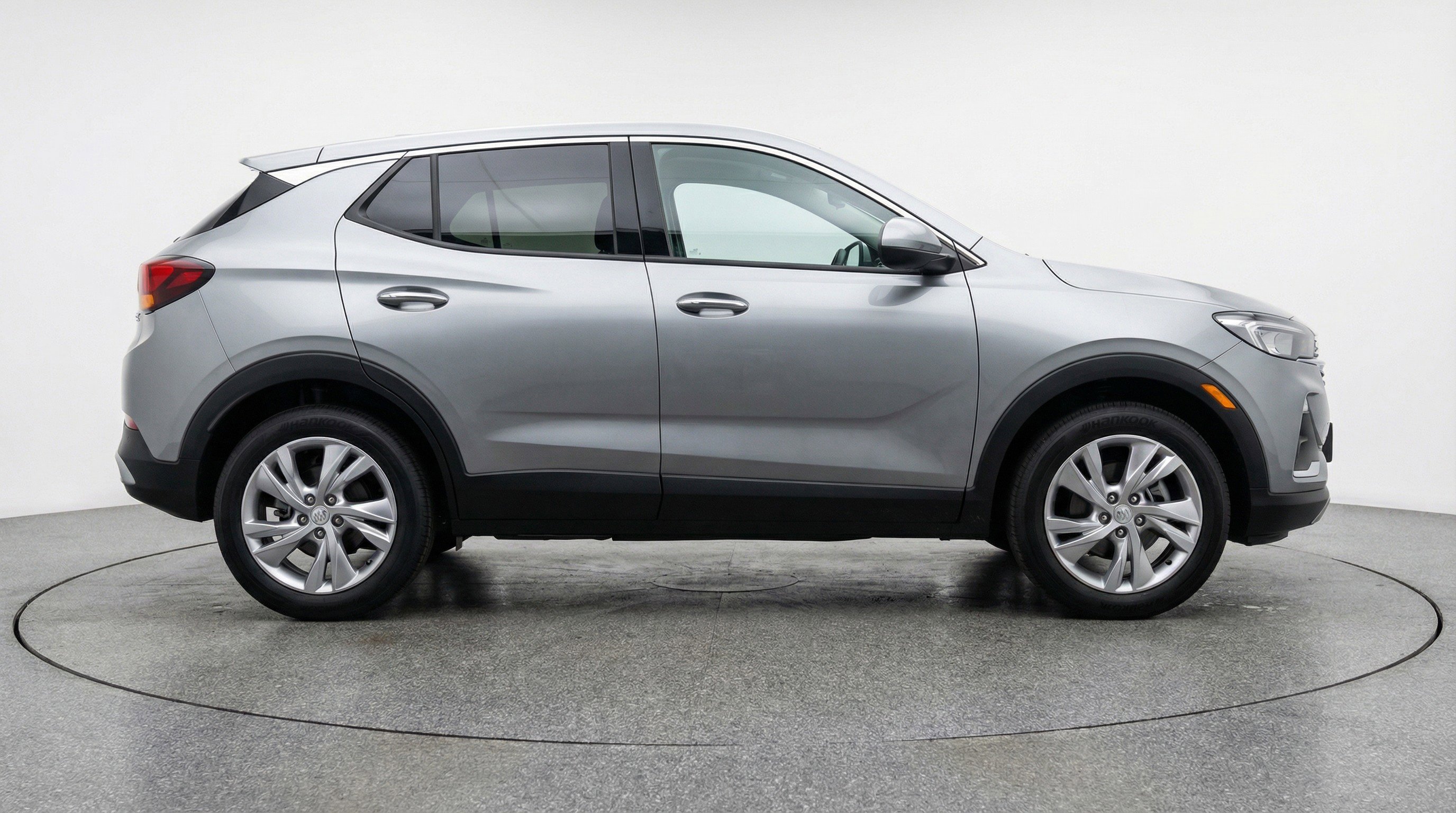 Used 2025 Buick Encore GX Preferred image 11