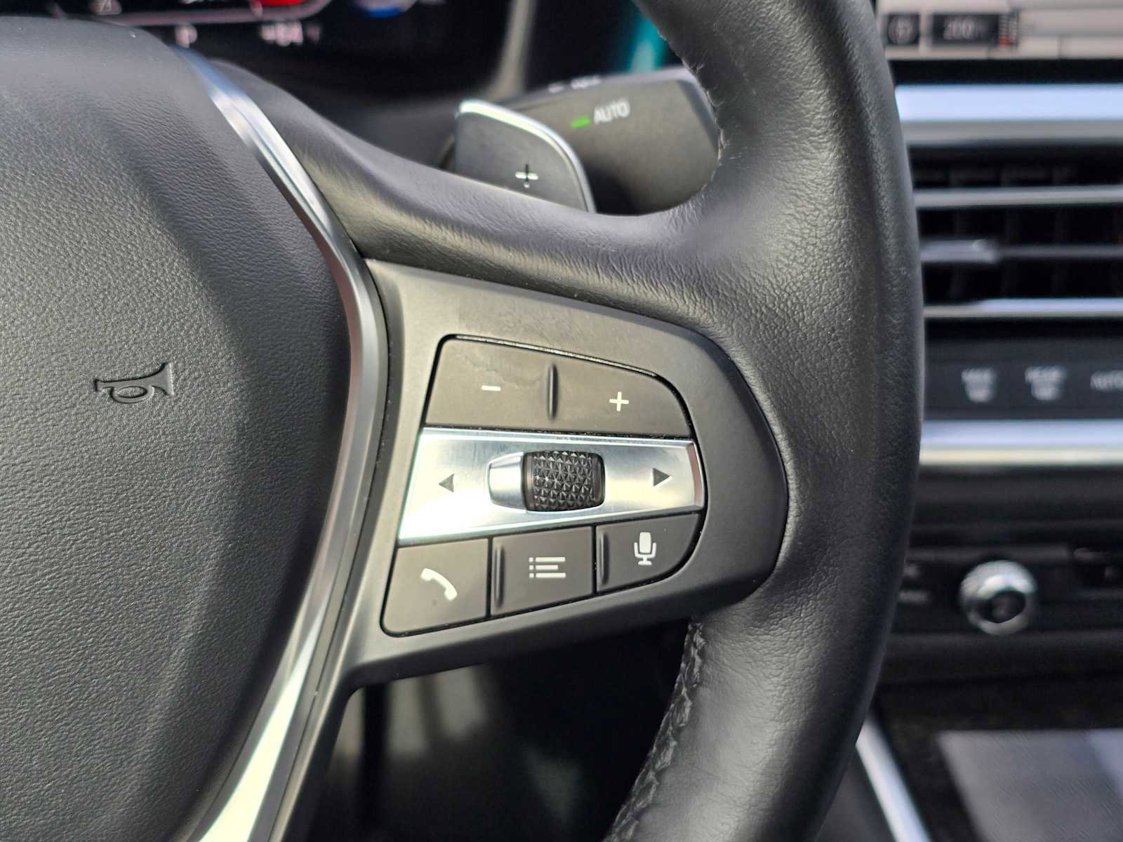 Used 2021 BMW 330i Sedan w/ Premium Package image 28