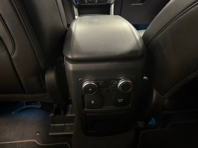 Used 2023 Ford Explorer Platinum w/ Technology Package image 19