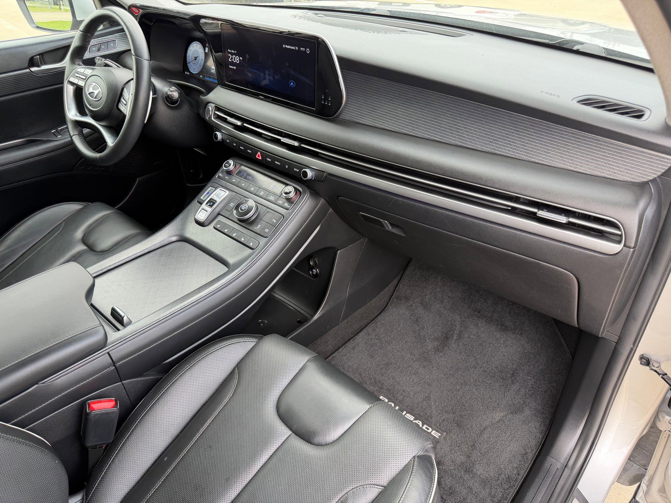 Used 2024 Hyundai Palisade Limited image 31