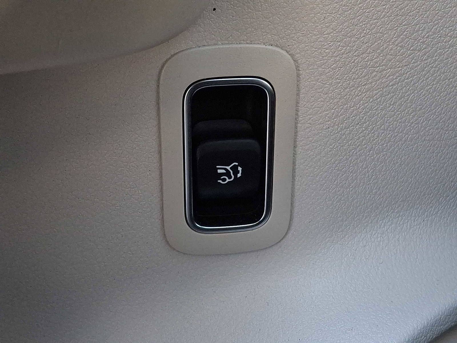 Used 2022 Mercedes-Benz GLB 250 4MATIC image 23