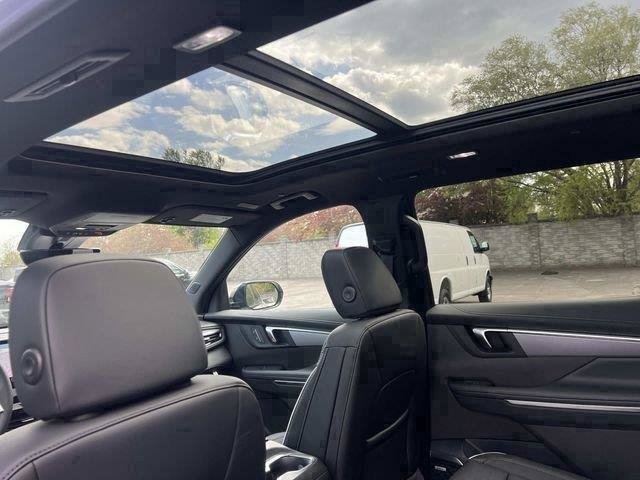 New 2026 Buick Enclave Sport Touring w/ Power Package AWD/4WD image 15
