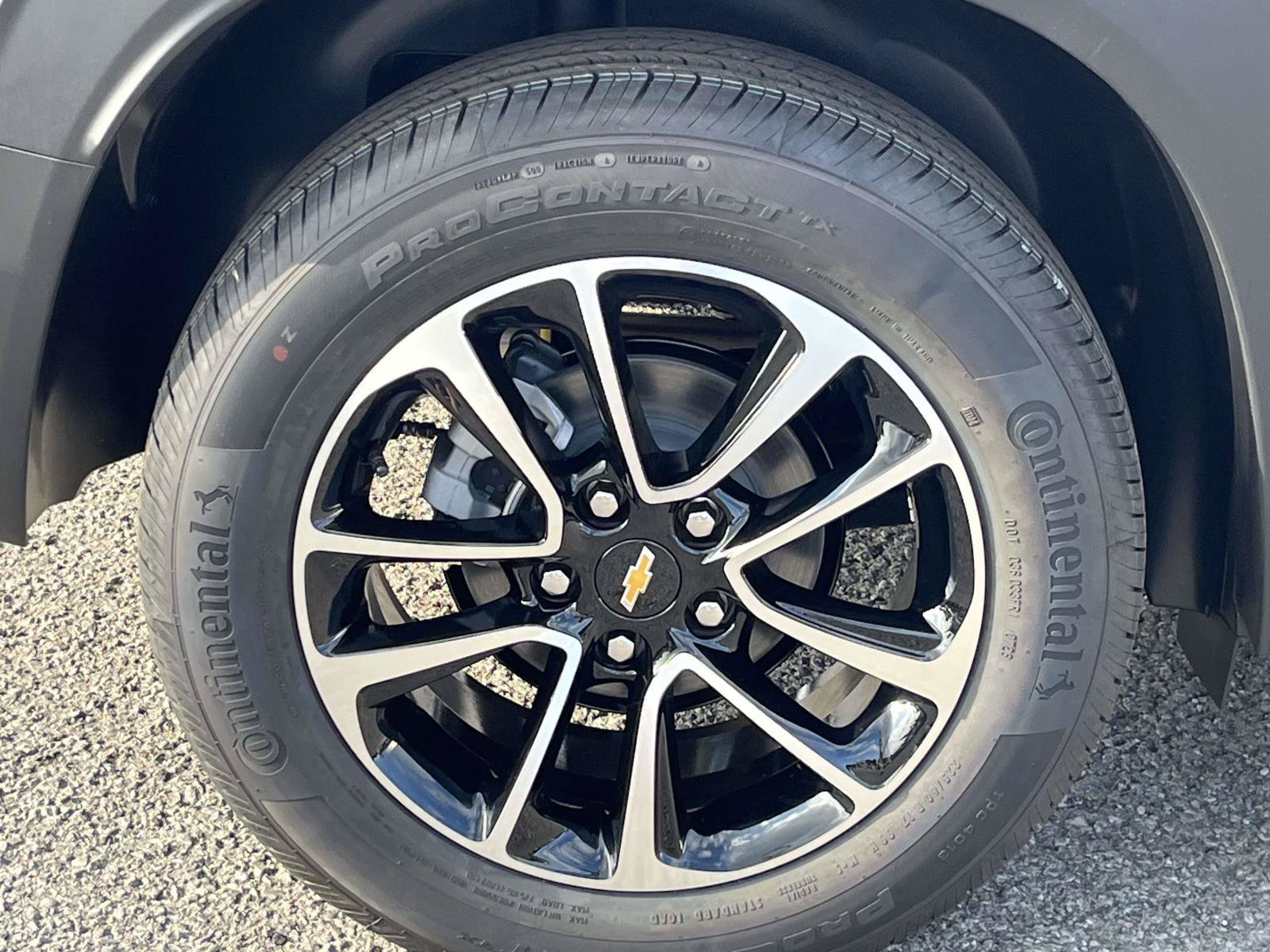 New 2026 Chevrolet TrailBlazer LT w/ Convenience Package FWD image 9