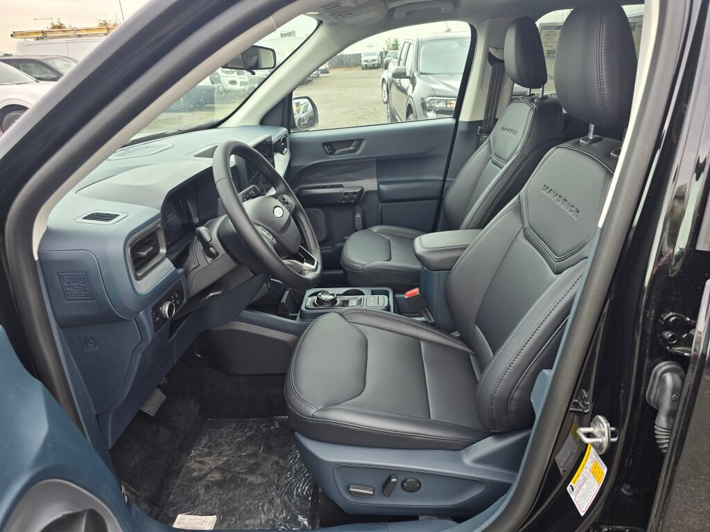 New 2026 Ford Maverick Lariat w/ Black Appearance Package AWD/4WD image 18