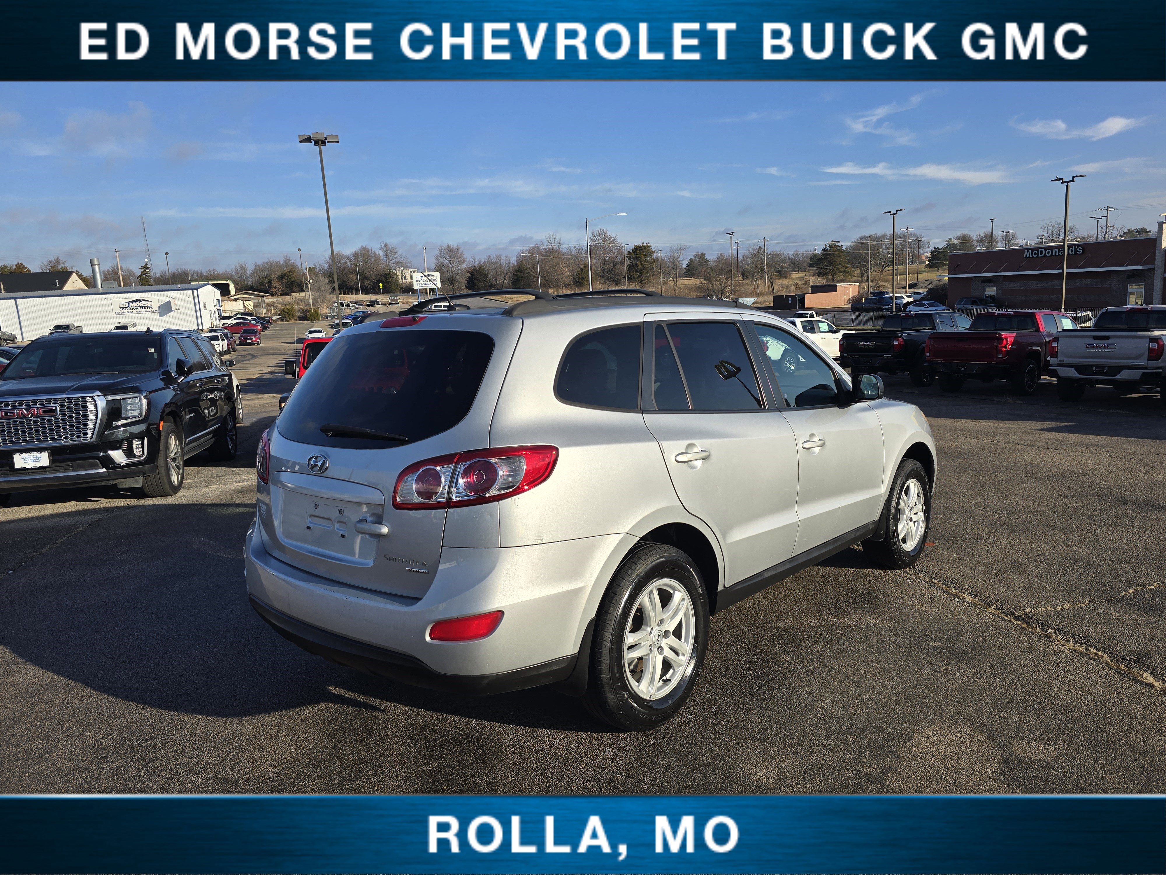 Used 2011 Hyundai Santa Fe GLS image 3