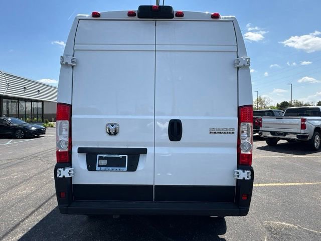 Used 2026 RAM ProMaster 2500 w/ Convenience Group FWD image 4