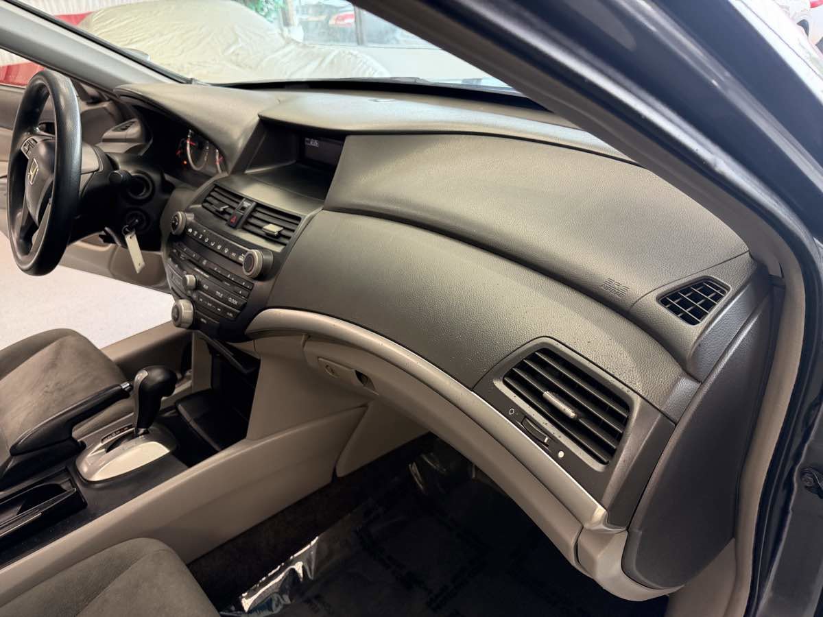 Used 2009 Honda Accord EX image 14