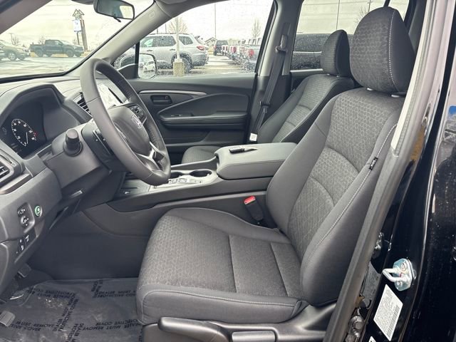 New 2025 Honda Ridgeline Sport image 9