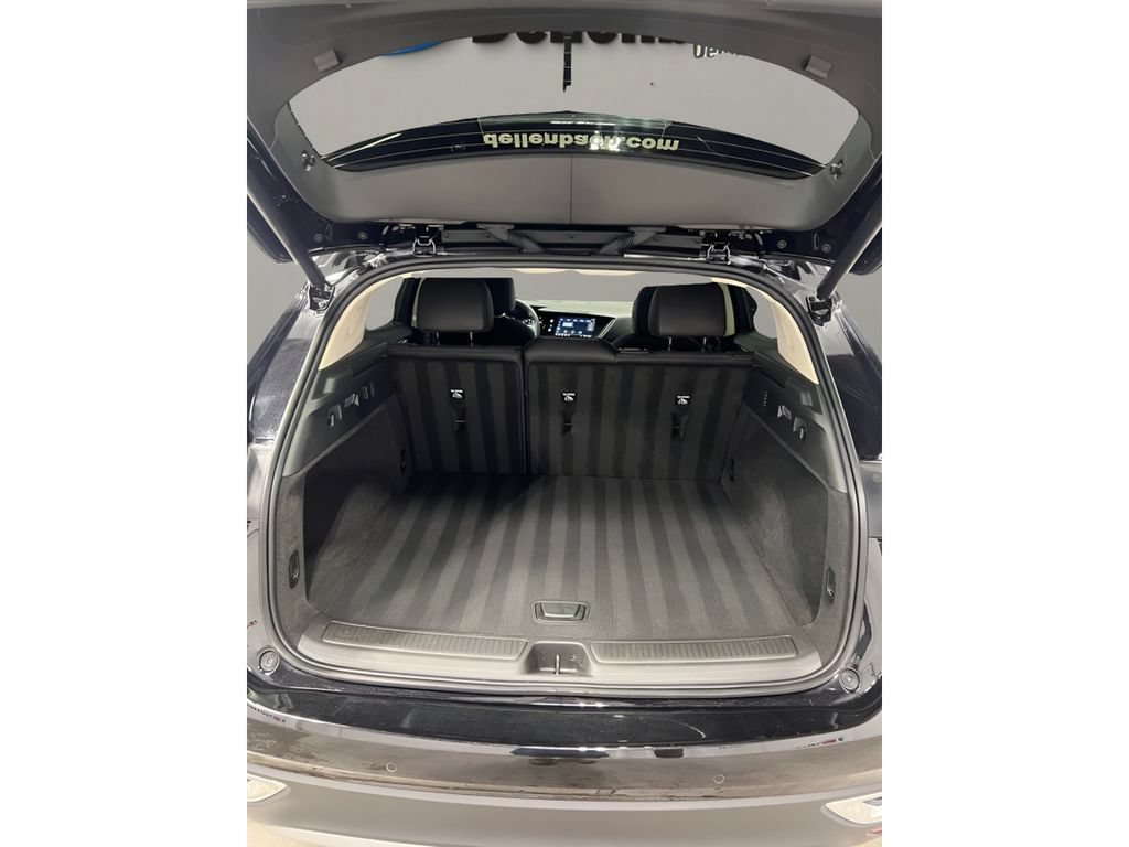 Used 2023 Buick Envision Preferred AWD/4WD image 16