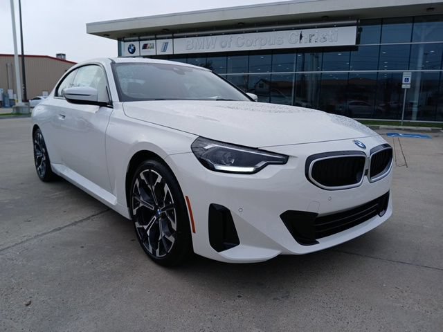 New 2026 BMW 230i Coupe RWD image 1